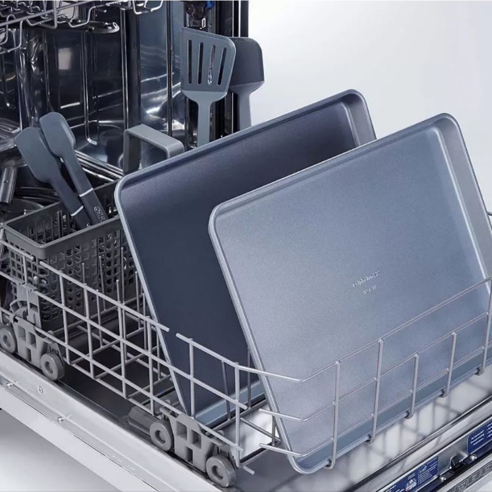 Calphalon Nonstick Bakeware 2-PC Baking Sheet Set - Picture 3 of 7
